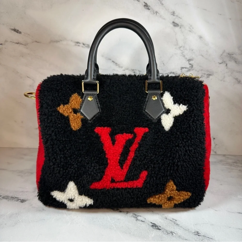 Louis Vuitton Teddy Speedy 25 red/black Monogram Shearling Bandouliere LV Bag - Picture 4 of 16